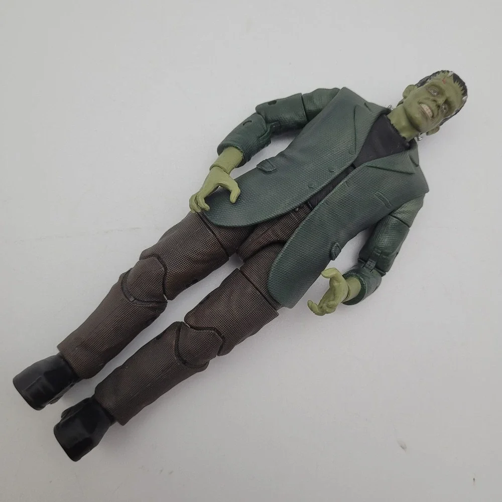 Jada Toys Universal Monsters Frankenstein's Monster 6